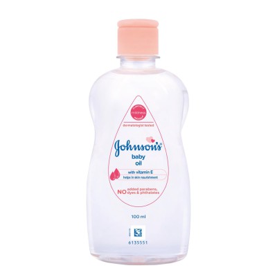 Johnson’s Baby Oil with Vitamin E
