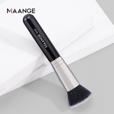 Maange Foundation Brush